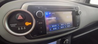 Toyota Yaris 5p Híbrido Active