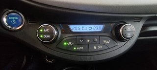 Toyota Yaris 5p Híbrido Active