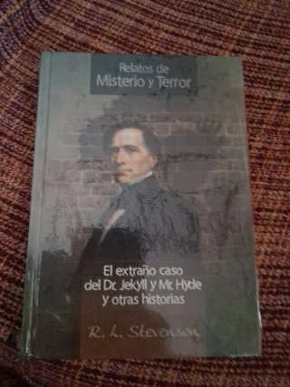 5 libros .relatos de misterio y terror