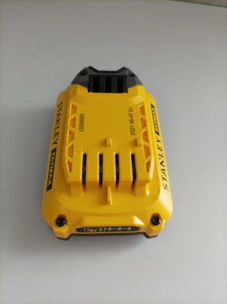 Batería Stanley Fatmax V20 2.0Ah SFMCB202-XJ