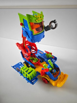 Superthings Kazoom Power Mr King Truck