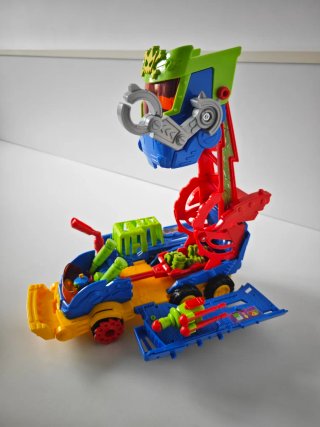 Superthings Kazoom Power Mr King Truck
