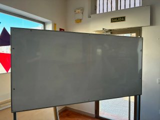 Pizarra blanca con ruedas 198x98
