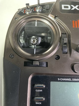 Emisora Spektrum DX9 con maletín