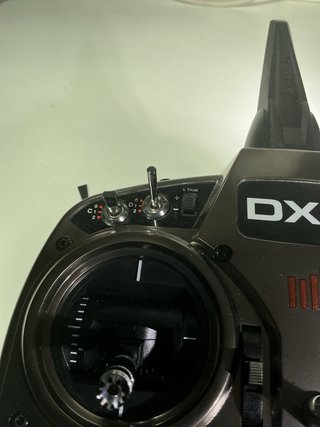 Emisora Spektrum DX9 con maletín