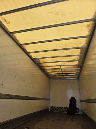 Camion rigido de 18000 MMA,18 PALETES, por 12,000€
