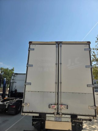 Camion rigido de 18000 MMA,18 PALETES, por 12,000€