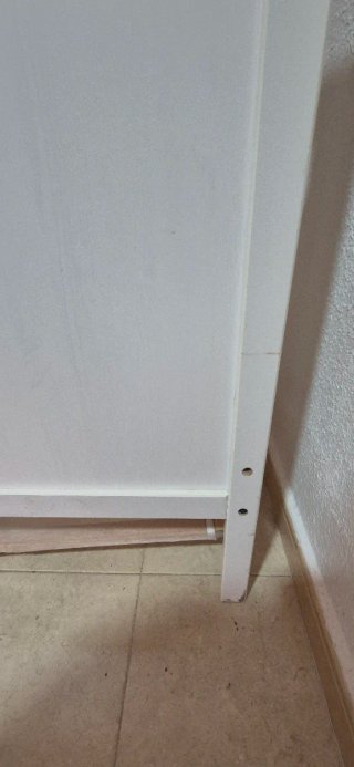 Cuna de bebé blanca
