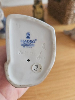 Nacimiento Lladro 22 cm(185€)