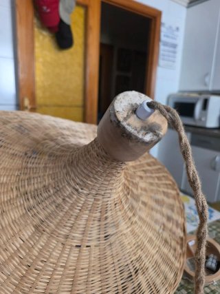 Lámpara colgante de mimbre artesanal