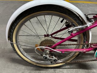 Bicicleta niña rosa con marchas