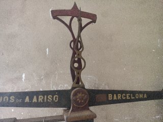 Báscula harinera antigua