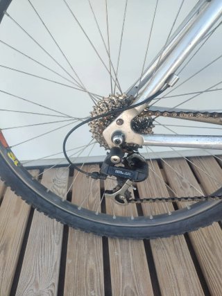 Bicicleta Montaña GT Avalanche Clásica
