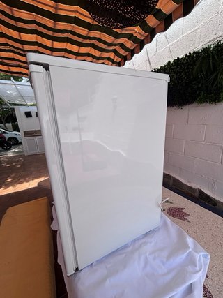 Nevera pequeña Rommer MR 130 C