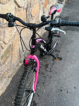 Bicicleta B-PRO 24 Negra y Rosa
