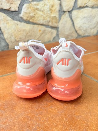 Zapatilla Nike Air Max 270 Blanca y Naranja