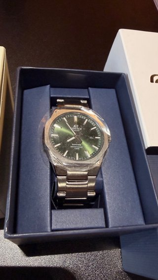 Reloj Casio Edifice Acero Verde