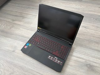Acer Nitro 5 AN515-57-77QK Gaming Laptop