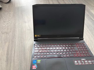 Acer Nitro 5 AN515-57-77QK Gaming Laptop