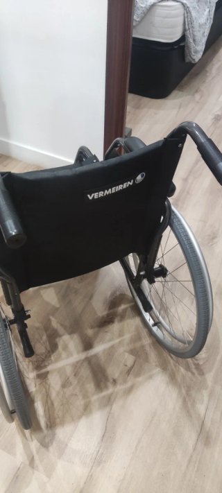 Silla de ruedas autopropulsada Nueva nunca usada
