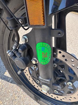 Yamaha YS125 Negra