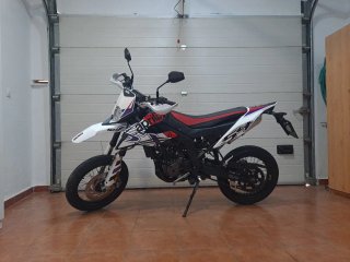 Aprilia Supermoto Moto