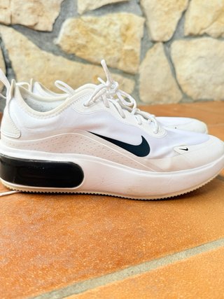 Zapatilla Nike Air Max Mujer Blanca Negra