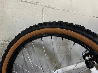 MEGAMO 20"GO