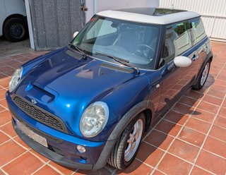 MINI Cooper 2004