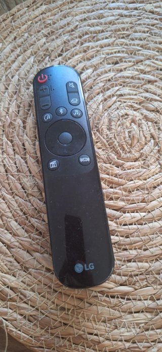 Barra de Sonido LG S40Q 300W