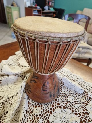 Tamburo africano in legno