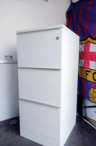 CAJONERA CON TRANSPORTE INCLUIDO