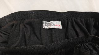 Falda negra con brillos