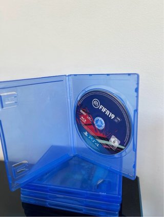 FIFA 19 PS4 (PlayStation 4)