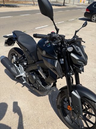 Yamaha MT-125 Negra