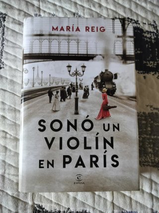 Sonó un violín en París