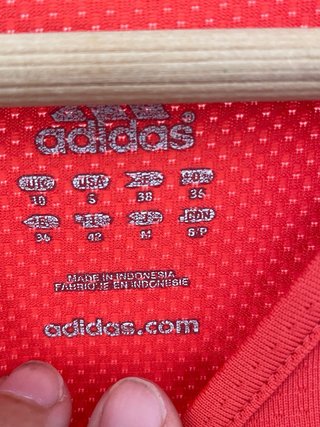 Camiseta deportiva Adidas mujer manga corta S