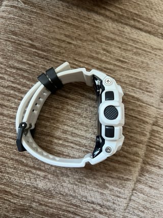 Reloj Casio G-Shock GBA-900 Blanco
