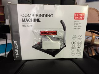 Encuadernadora de canutillos Amazon Basics Tianse