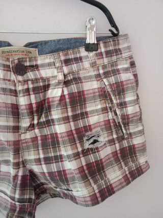Shorts Stradivarius cuadros talla 36