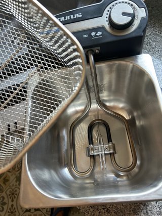 Freidora Taurus 2 (2L - 1700W)- ¡NUEVA A ESTRENAR!
