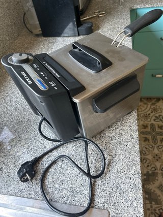 Freidora Taurus 2 (2L - 1700W)- ¡NUEVA A ESTRENAR!