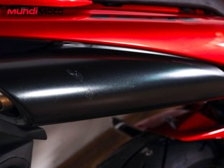 SUZUKI GSR 600