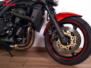 SUZUKI GSR 600