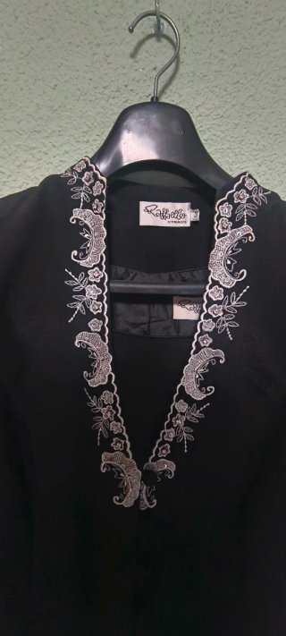 Traje de madrina Rafaello negro