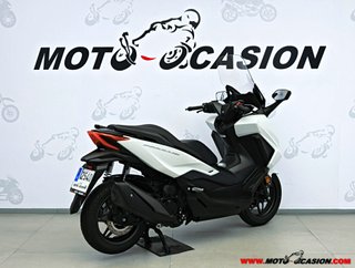HONDA FORZA 350 -APTA A2- GARANTÍA OFICIAL