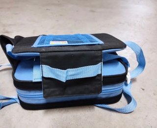 Trona portátil plegable azul