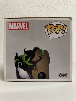 Funko Pop Jumbo! Venomized Groot #613
