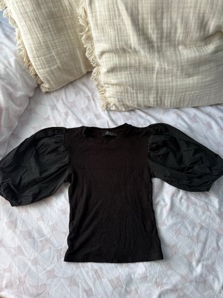 Lote 6 prendas XS – Bershka, Zara y Shein