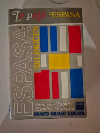 Diccionario de frances y español, de Espasa.